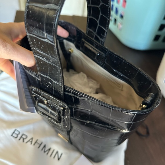 Black Veil Genuine Leather Brahmin Purse - Picture 7 of 13